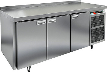 Стол холодильно-морозильный Hicold SN 1/TN-11/BT