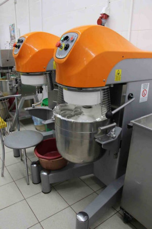 Миксер планетарный Starmix PL40N3F fedosline
